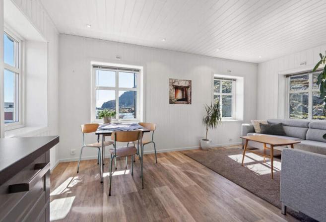 Ragnahuset - Koselig Minihus I Fiskevaer Sennesvik Exterior foto