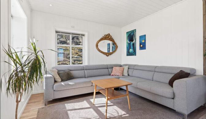 Ragnahuset - Koselig Minihus I Fiskevaer Sennesvik Exterior foto