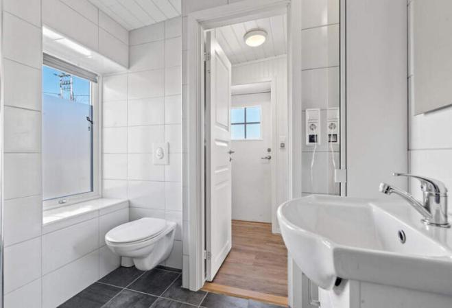 Ragnahuset - Koselig Minihus I Fiskevaer Sennesvik Exterior foto